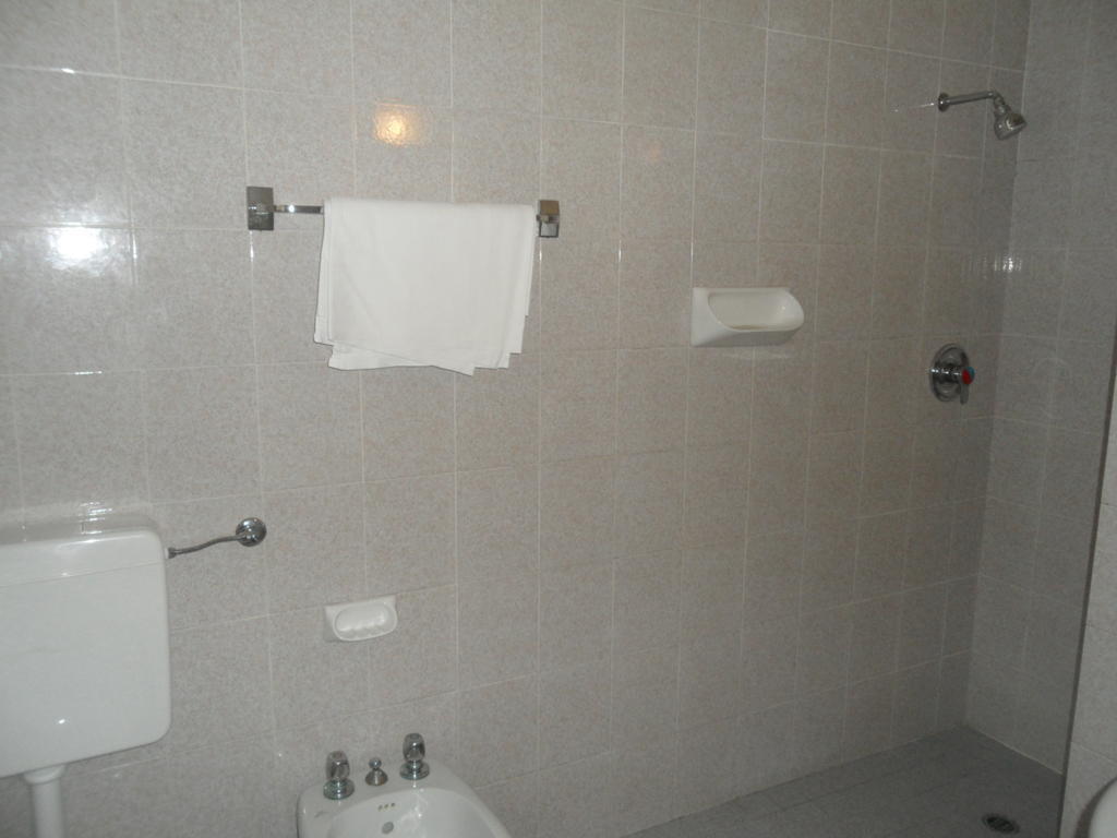 Autostop Duardi Hotel Бертиноро Екстериор снимка